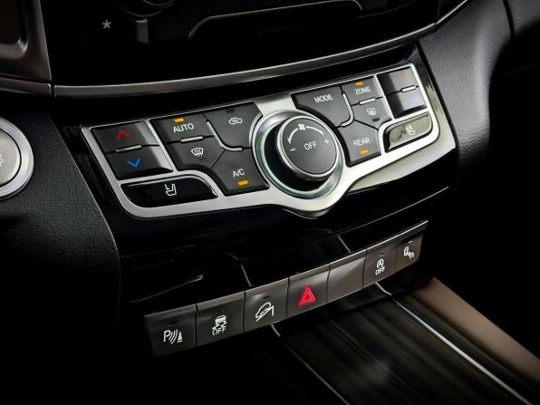 Haval H9 I Рестайлинг с пробегом 2022 года, цена 2 700 000 рублей, 137319 км, внедорожник, Автокод Объявления