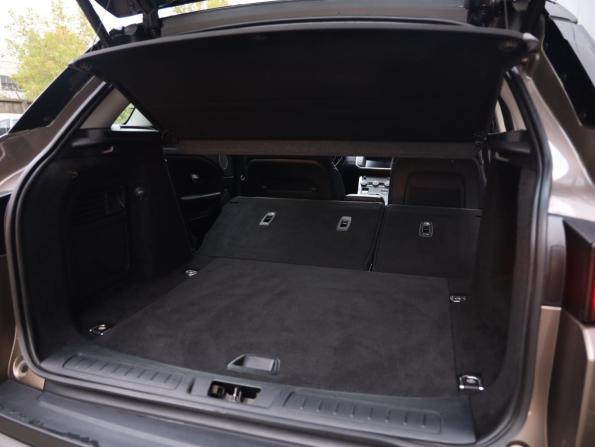 Land Rover Range Rover Evoque I Рестайлинг с пробегом 2017 года, цена 1 999 777 рублей, 140283 км, внедорожник, Автокод Объявления