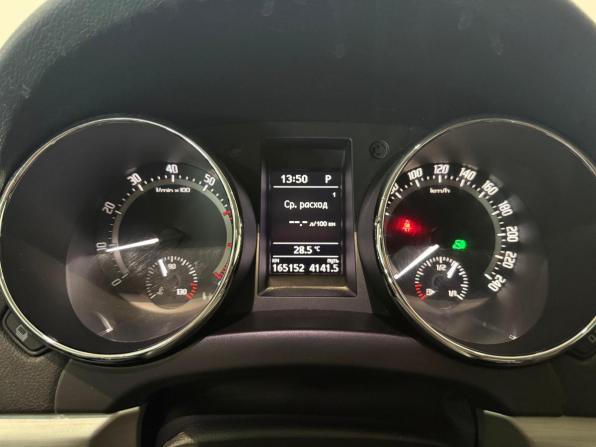Skoda Yeti I Рестайлинг с пробегом 2016 года, цена 1 295 000 рублей, 167000 км, внедорожник, Автокод Объявления