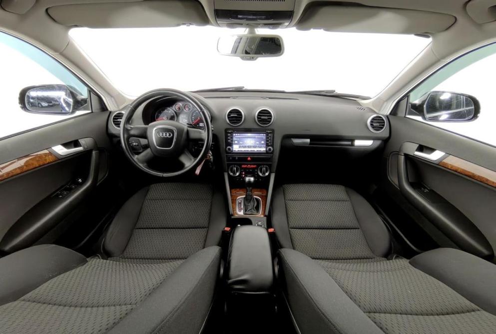 Audi A3 II (8P) Рестайлинг 2 Волгоград  - изображение 10