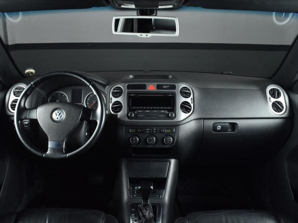 Volkswagen Tiguan I с пробегом 2009 года, цена 1 149 995 рублей, 248152 км, внедорожник, Автокод Объявления