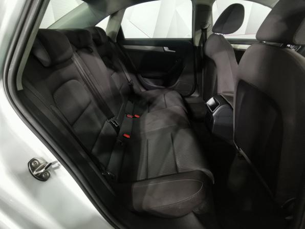 Audi A4 IV (B8) Рестайлинг с пробегом 2013 года, цена 1 175 000 рублей, 190981 км, седан, Автокод Объявления