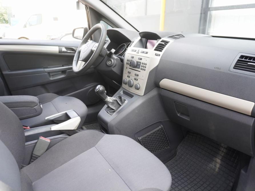 Opel Zafira B Рестайлинг Москва  - изображение 11