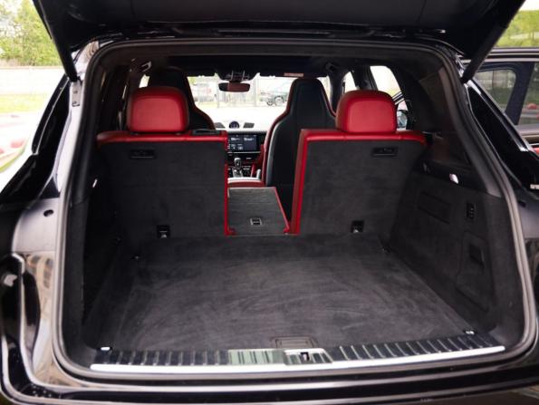 Porsche Cayenne III с пробегом 2019 года, цена 6 299 000 рублей, 97412 км, внедорожник, Автокод Объявления