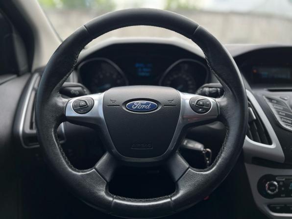 Ford Focus III с пробегом 2013 года, цена 685 000 рублей, 217847 км, хэтчбек, Автокод Объявления