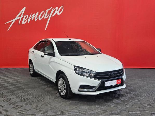 Lada (ВАЗ) Vesta I с пробегом 2017 года, цена 649 000 рублей, 114167 км, седан, Автокод Объявления
