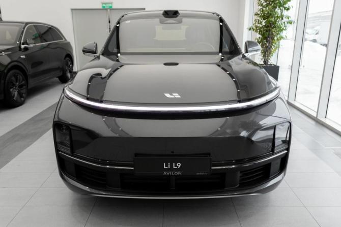 Новый Li Auto (Lixiang) L9 I Рестайлинг 2025 года, цена 11 990 000 рублей, внедорожник, Автокод Объявления