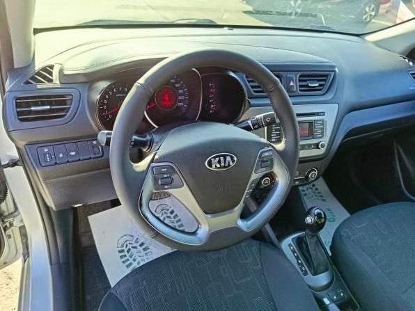 Kia Rio III Рестайлинг с пробегом 2016 года, цена 1 119 995 рублей, 143500 км, седан, Автокод Объявления