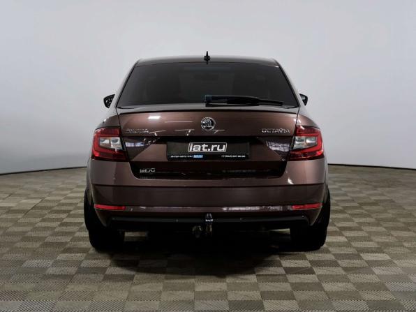 Skoda Octavia III (A7) Рестайлинг с пробегом 2018 года, цена 1 648 000 рублей, 186518 км, лифтбек, Автокод Объявления