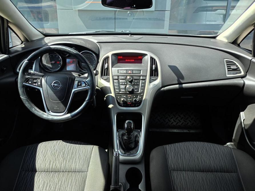 Opel Astra J Рестайлинг Казань  - изображение 8