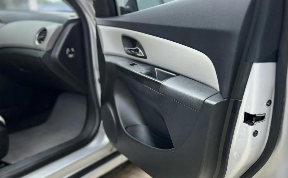 Chevrolet Cruze I Рестайлинг Альметьевск  - изображение 1