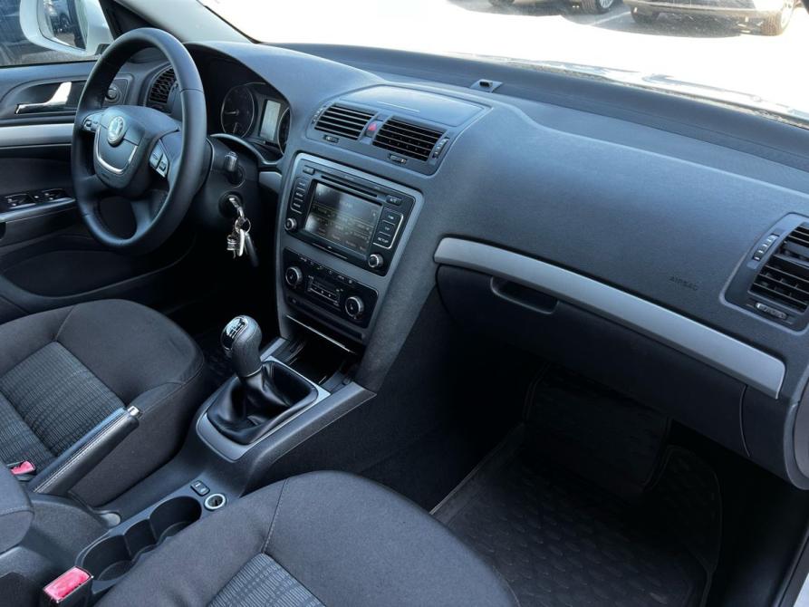 Skoda Octavia II (A5) Рестайлинг Волгоград  - изображение 21