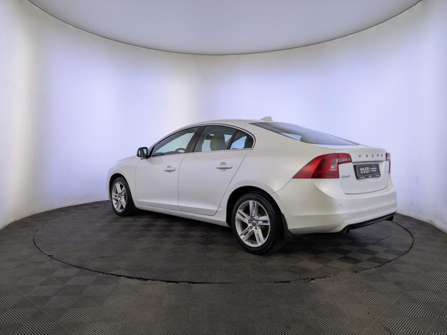 Volvo S60 II Рестайлинг Москва  - изображение 7