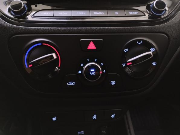 Hyundai Solaris II Рестайлинг с пробегом 2021 года, цена 1 410 000 рублей, 123130 км, седан, Автокод Объявления
