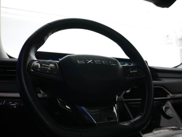 Exeed TXL I Рестайлинг с пробегом 2022 года, цена 2 399 077 рублей, 33835 км, внедорожник, Автокод Объявления