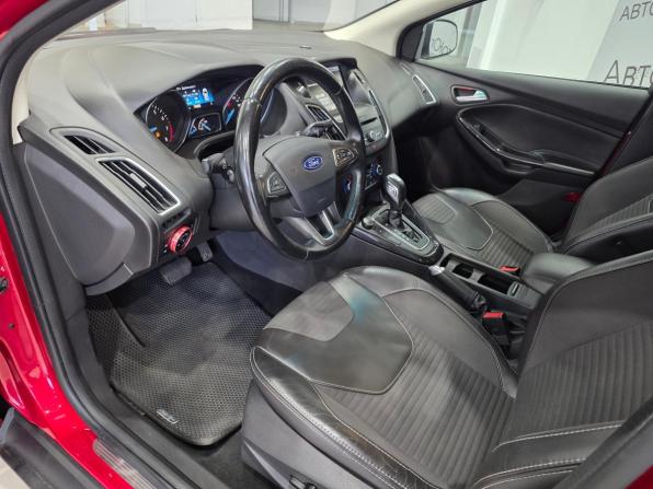 Ford Focus III Рестайлинг с пробегом 2016 года, цена 1 099 000 рублей, 135000 км, седан, Автокод Объявления