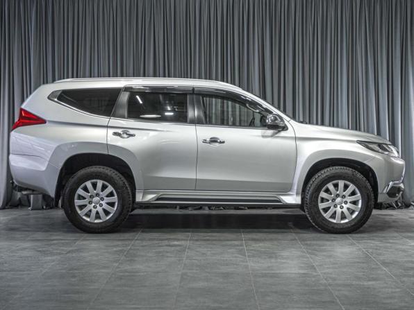 Mitsubishi Pajero Sport III с пробегом 2017 года, цена 2 327 030 рублей, 238928 км, внедорожник, Автокод Объявления