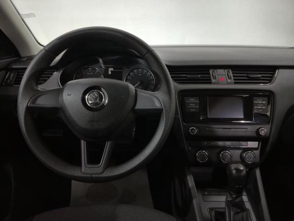 Skoda Octavia III (A7) с пробегом 2016 года, цена 1 350 000 рублей, 107565 км, лифтбек, Автокод Объявления