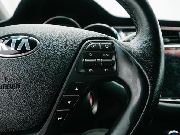 Kia Ceed II Рестайлинг с пробегом 2017 года, цена 1 520 000 рублей, 48952 км, хэтчбек, Автокод Объявления
