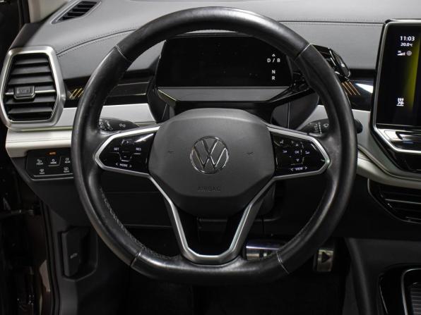 Volkswagen ID.6 с пробегом 2022 года, цена 2 749 000 рублей, 100486 км, внедорожник, Автокод Объявления