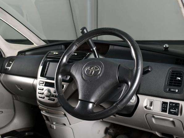 Toyota Opa I Рестайлинг с пробегом 2002 года, цена 299 999 рублей, 228564 км, универсал, Автокод Объявления