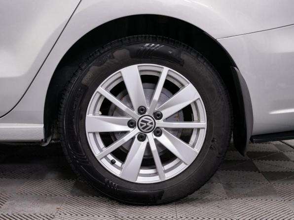 Volkswagen Polo V с пробегом 2011 года, цена 644 000 рублей, 256000 км, седан, Автокод Объявления