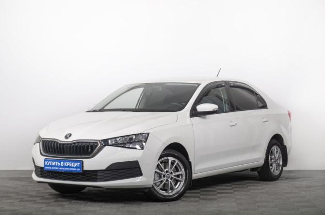 Skoda Rapid II с пробегом 2021 года, цена 1 469 000 рублей, 45000 км, лифтбек, Автокод Объявления