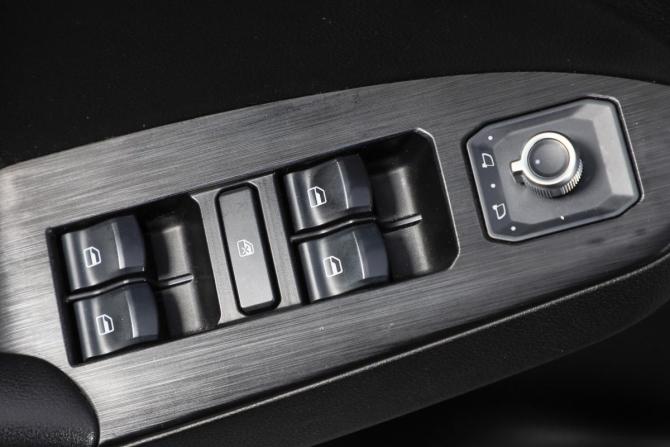 Haval Jolion I с пробегом 2021 года, цена 1 679 000 рублей, 87000 км, внедорожник, Автокод Объявления