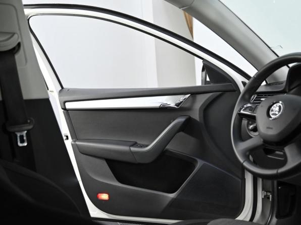 Skoda Octavia III (A7) с пробегом 2014 года, цена 1 299 000 рублей, 180000 км, лифтбек, Автокод Объявления