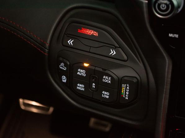 Ram 1500 V Рестайлинг с пробегом 2026 года, цена 12 999 000 рублей, 54 км, offers.body_type.unknown, Автокод Объявления