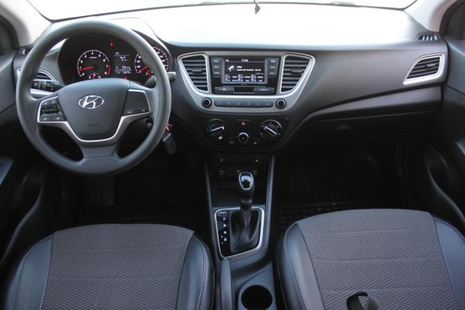 Hyundai Solaris II Рестайлинг с пробегом 2020 года, цена 1 677 000 рублей, 36878 км, седан, Автокод Объявления