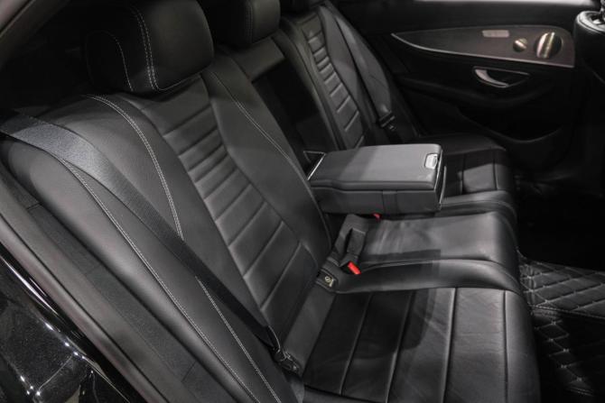 Mercedes-Benz E-Класс V (W213 S213 C238) Рестайлинг с пробегом 2022 года, цена 6 309 000 рублей, 65000 км, седан, Автокод Объявления