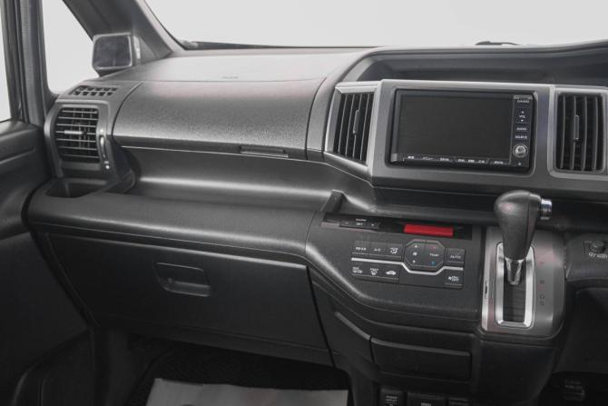 Honda Stepwgn IV с пробегом 2011 года, цена 1 309 000 рублей, 245000 км, минивэн, Автокод Объявления