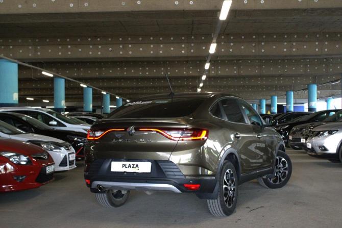 Renault Arkana I с пробегом 2020 года, цена 1 750 000 рублей, 125353 км, внедорожник, Автокод Объявления