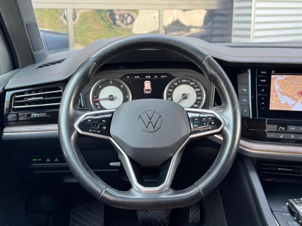 Volkswagen Touareg III с пробегом 2021 года, цена 4 690 000 рублей, 134308 км, внедорожник, Автокод Объявления
