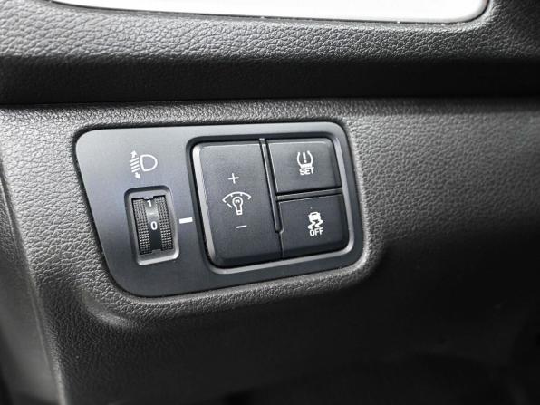 Hyundai Solaris II Рестайлинг с пробегом 2021 года, цена 1 449 900 рублей, 138565 км, седан, Автокод Объявления