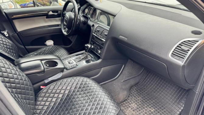 Audi Q7 I (4L) с пробегом 2007 года, цена 800 000 рублей, 266444 км, внедорожник, Автокод Объявления