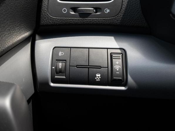 Kia Sorento II Рестайлинг с пробегом 2015 года, цена 1 920 000 рублей, 132503 км, внедорожник, Автокод Объявления