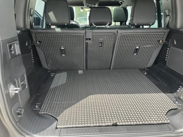 Land Rover Defender II с пробегом 2024 года, цена 11 900 000 рублей, 3367 км, внедорожник, Автокод Объявления