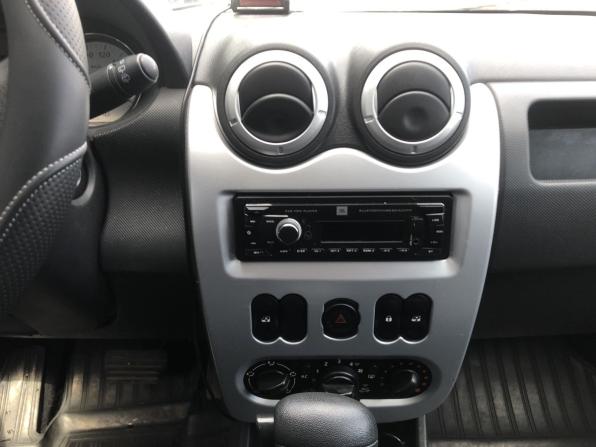 Renault Sandero I с пробегом 2013 года, цена 740 000 рублей, 88914 км, хэтчбек, Автокод Объявления