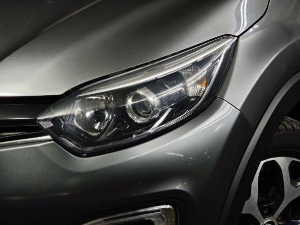 Renault Kaptur I с пробегом 2017 года, цена 1 531 000 рублей, 123428 км, внедорожник, Автокод Объявления