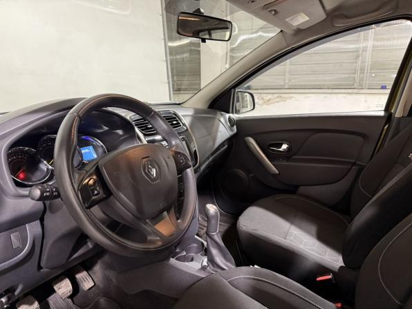 Renault Sandero II с пробегом 2014 года, цена 799 800 рублей, 172000 км, хэтчбек, Автокод Объявления