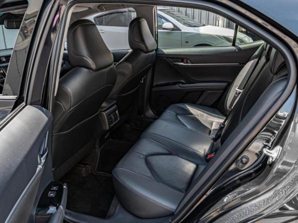 Toyota Camry VIII (XV70) с пробегом 2019 года, цена 2 549 000 рублей, 139114 км, седан, Автокод Объявления