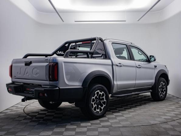 JAC T9 с пробегом 2024 года, цена 2 758 000 рублей, 40901 км, offers.body_type.unknown, Автокод Объявления