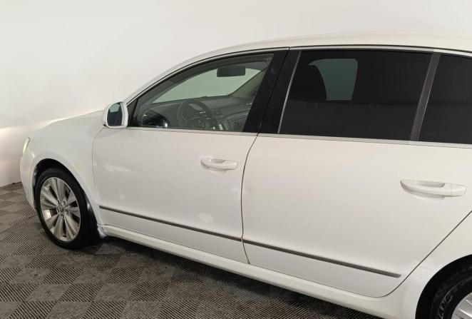 Skoda Superb II с пробегом 2013 года, цена 750 000 рублей, 287759 км, лифтбек, Автокод Объявления