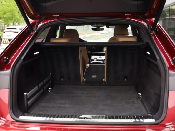 Audi Q8 I (4M) с пробегом 2020 года, цена 6 389 632 рубля, 107801 км, внедорожник, Автокод Объявления