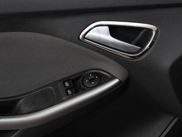 Ford Focus III с пробегом 2013 года, цена 848 000 рублей, 162399 км, универсал, Автокод Объявления