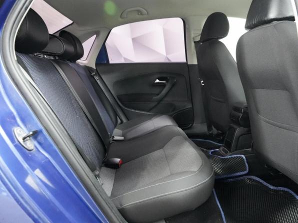 Volkswagen Polo V Рестайлинг с пробегом 2018 года, цена 1 323 000 рублей, 125000 км, седан, Автокод Объявления