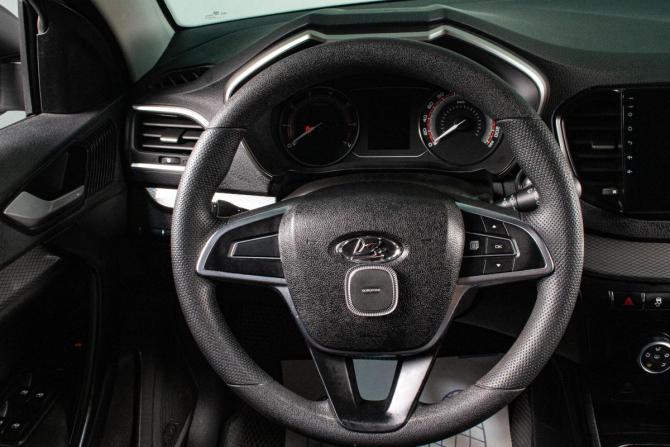 Lada (ВАЗ) Vesta I Рестайлинг (NG) с пробегом 2024 года, цена 1 299 000 рублей, 79101 км, седан, Автокод Объявления