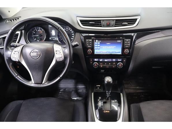 Nissan Qashqai II с пробегом 2017 года, цена 1 299 000 рублей, 211179 км, внедорожник, Автокод Объявления